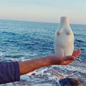 Body vase